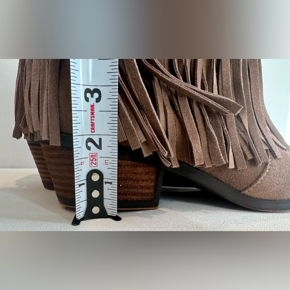 Restricted Fringe Suede Leather Ankle Booties Tan Brown Heel - Picture 4 of 9